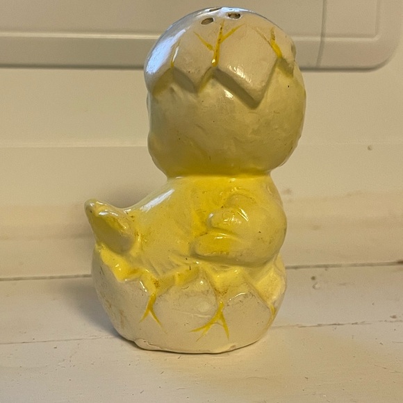 ⚡️5/$25- Vintage kitsch chicks 🐣salt & pepper shakers - Picture 9 of 12